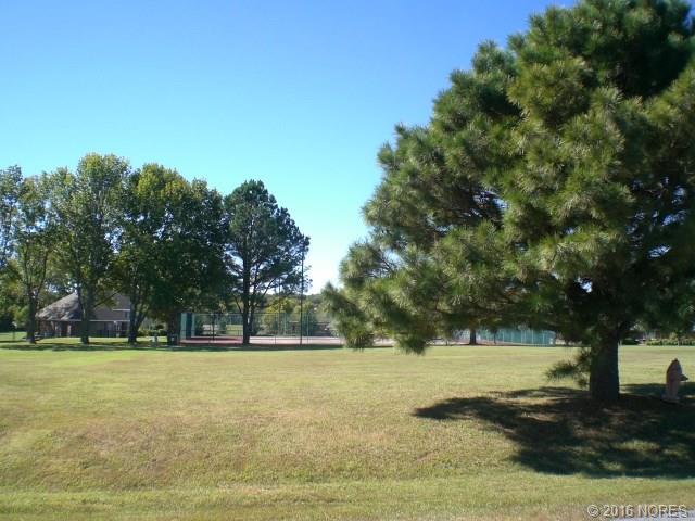 Sundance Street, Pryor, OK 74361