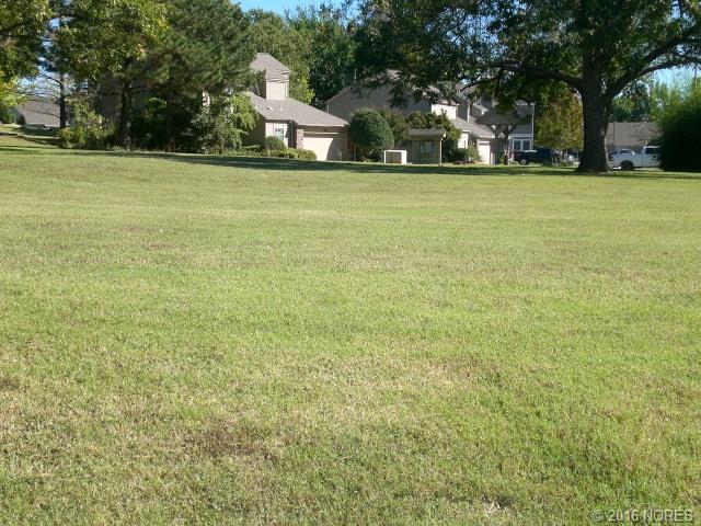 Eagleview Street, Pryor, OK 74361