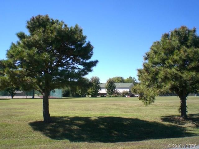 Sundance Street, Pryor, OK 74361