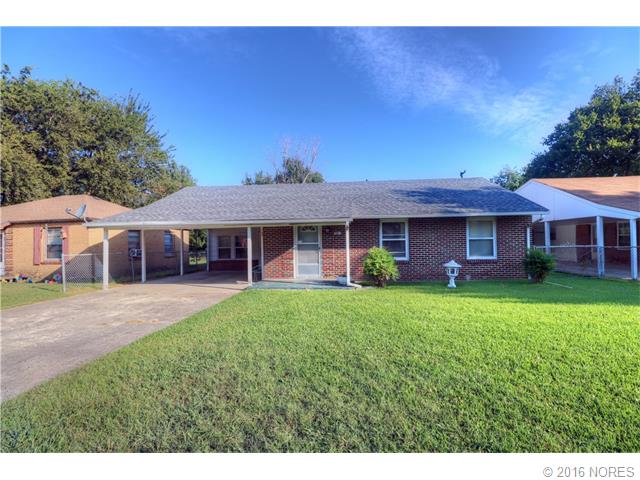 321 SE 4th Street, Pryor, OK 74361