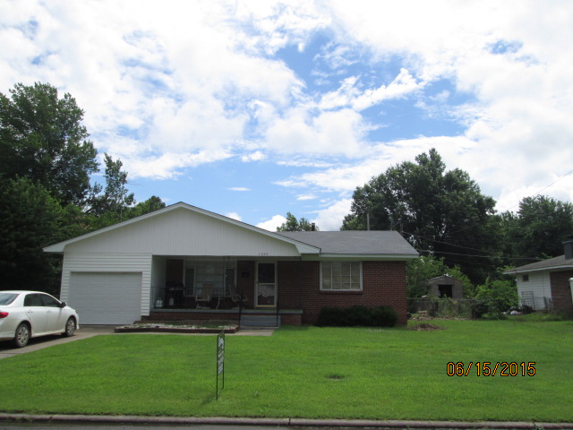 1005 Lewis Street, Pryor, OK 74361