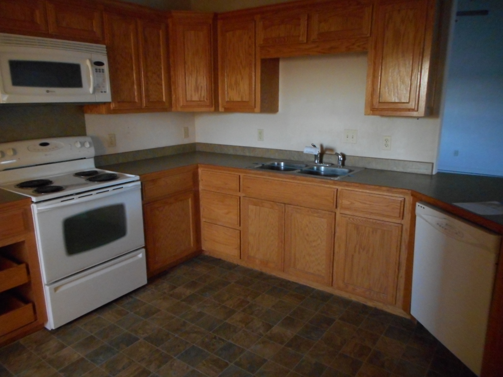 107 CHUKKER DRIVE, Pryor, OK 74361