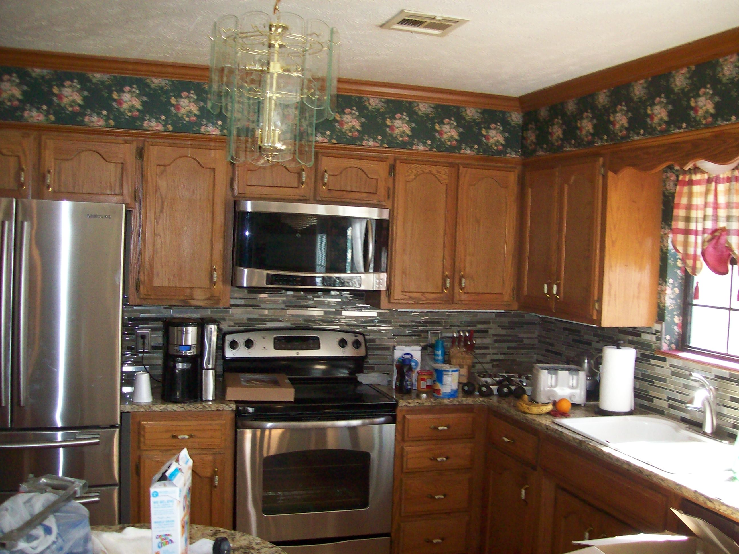 1212 Colonial Drive, Pryor, OK 74361