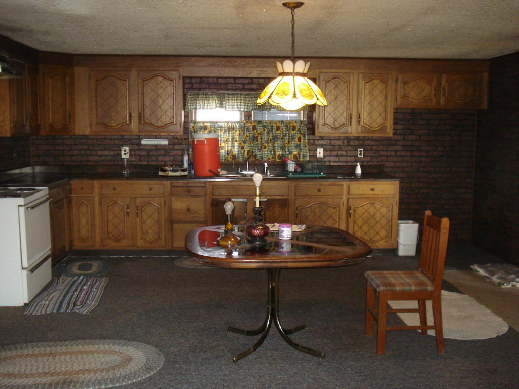 441842 E 30 RD, Welch, OK 74369