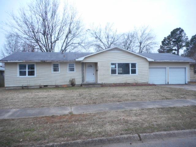 2415 Dakota AveMuskogee, OK, 74403Muskogee County
