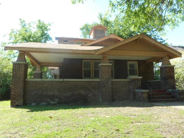 213 S G StMuskogee, OK, 74403Muskogee County