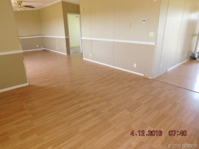 2701 E 76th Street, Muskogee, OK 74403