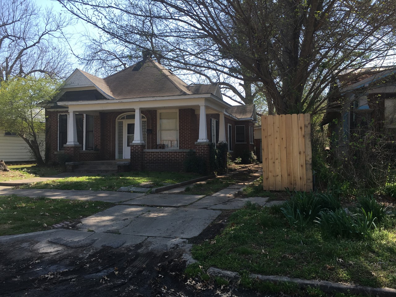 1637E Okmulgee St, Muskogee, OK 74403