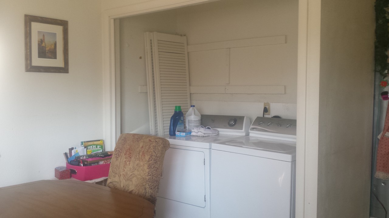 1423 Locust St, Muskogee, OK 74403