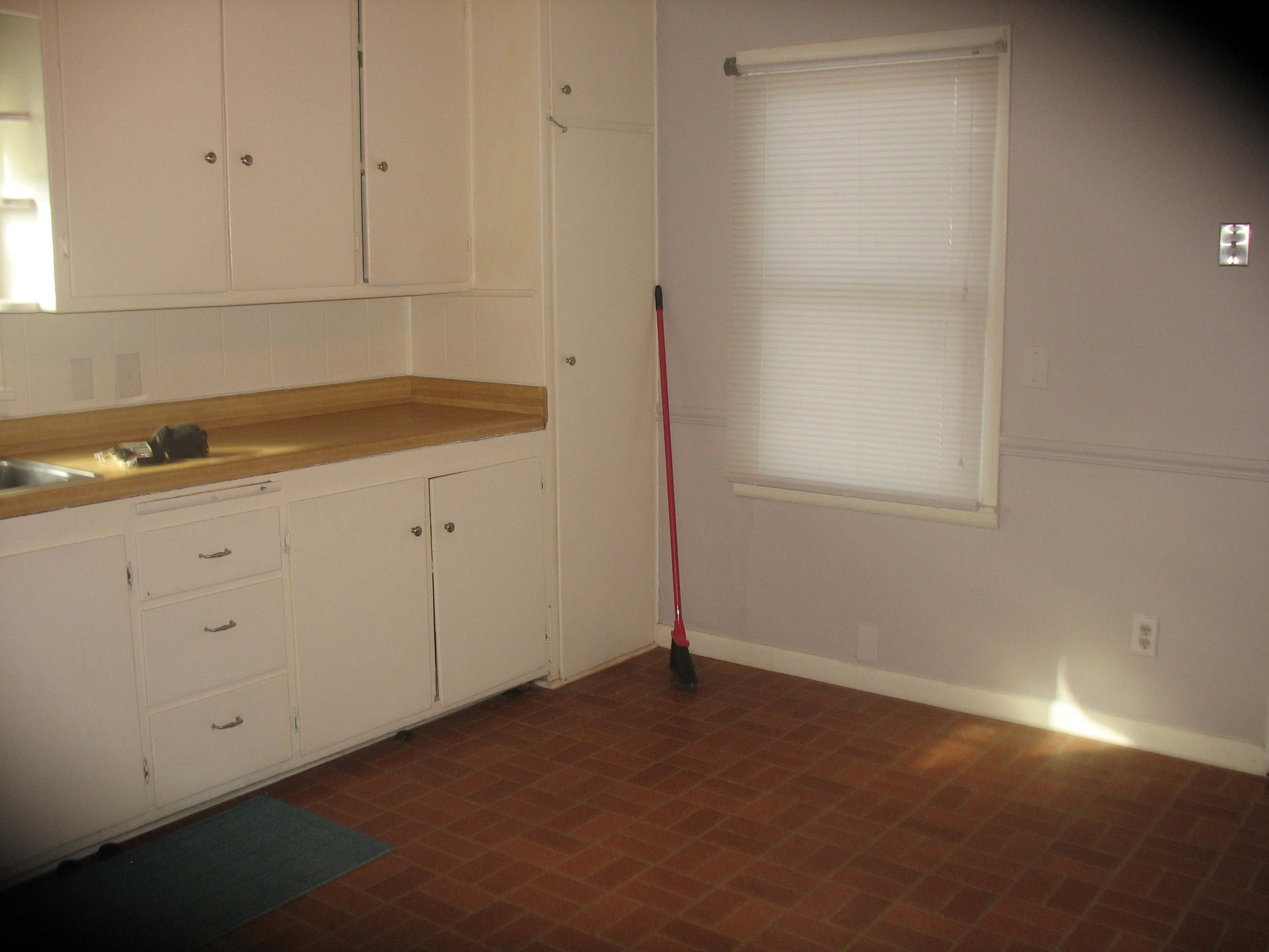 1928 Sallie St, Muskogee, OK 74403