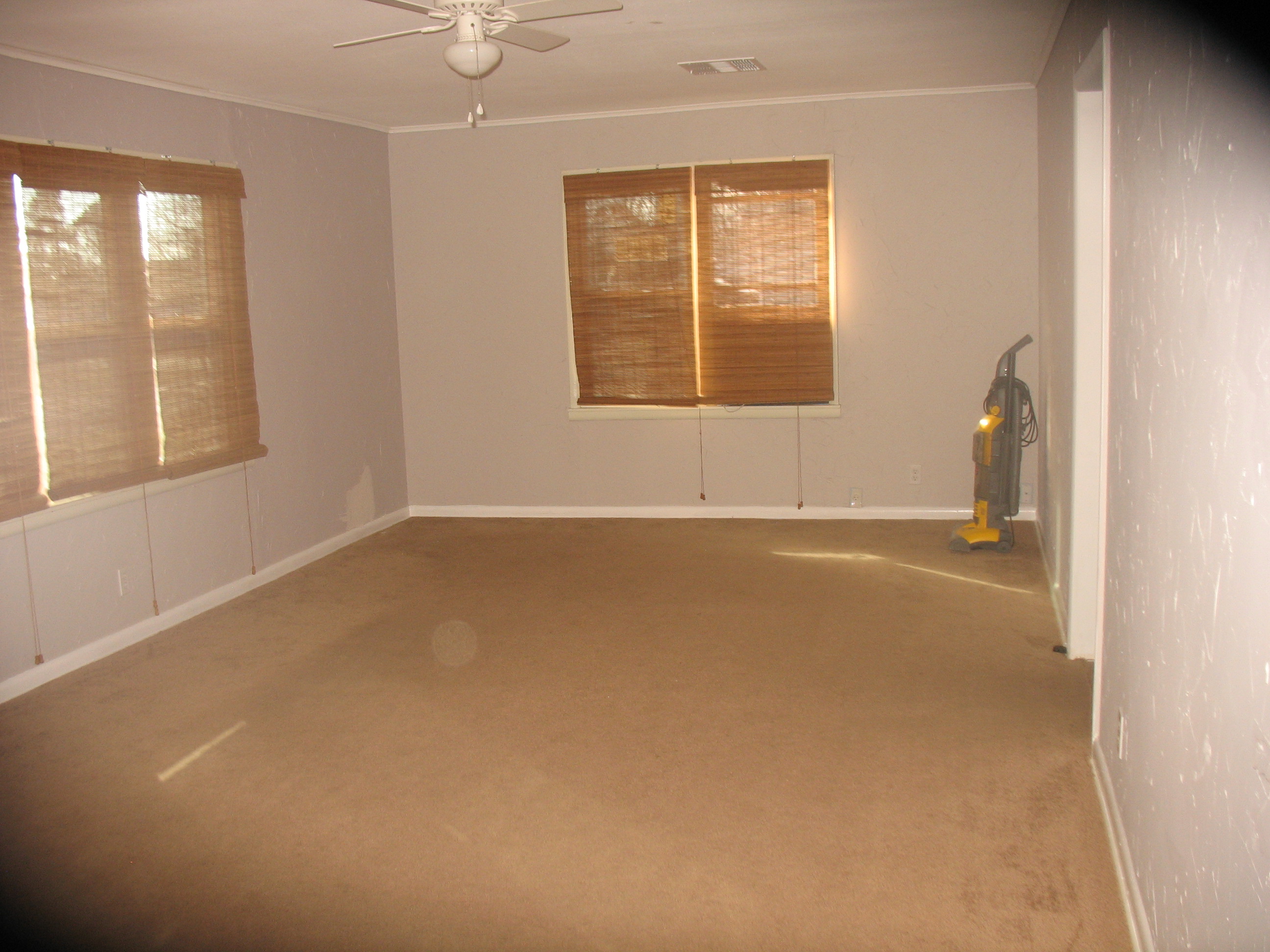 1928 Sallie St, Muskogee, OK 74403
