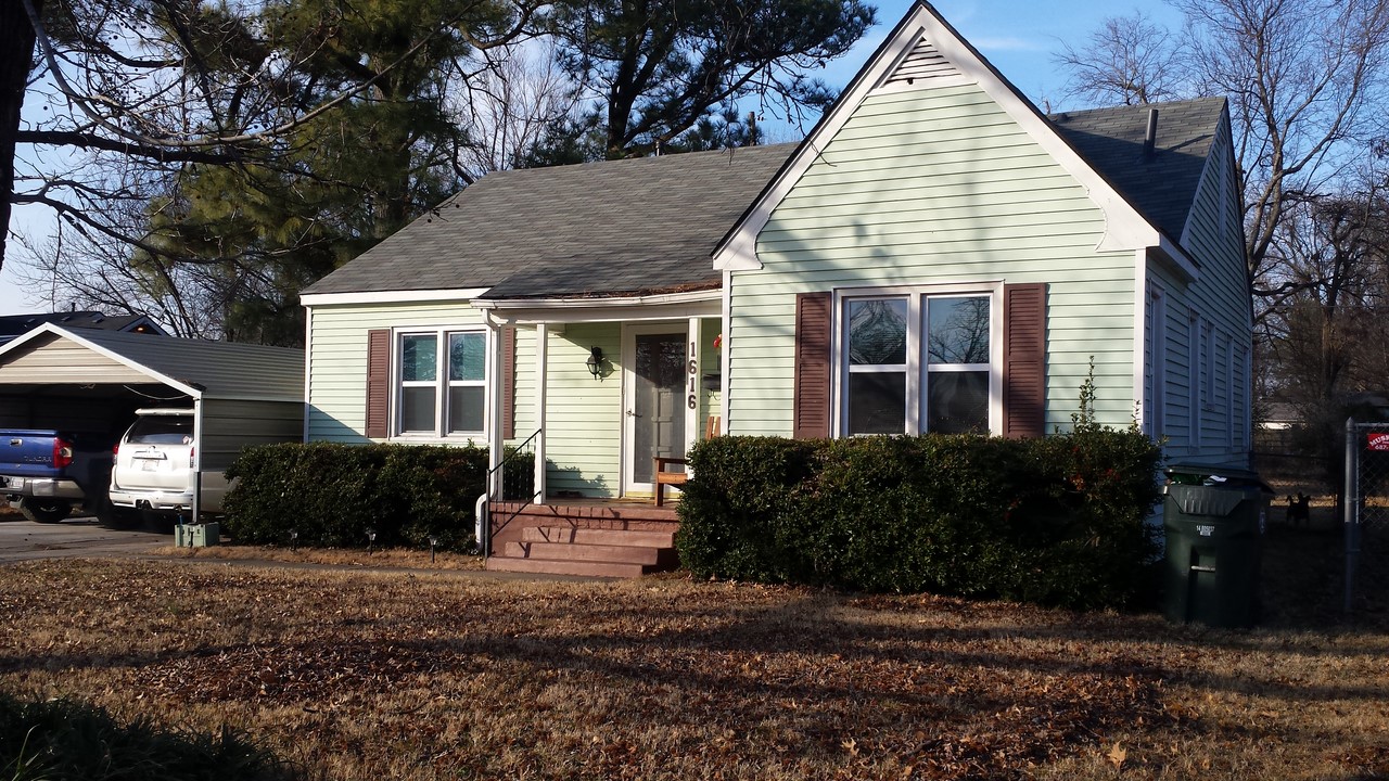 1616 Irving St, Muskogee, OK 74403