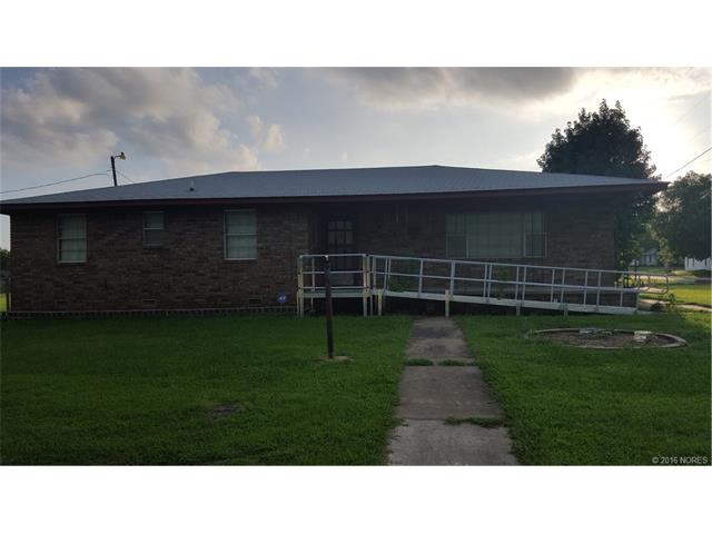 201 S Osage Street, Beggs, OK 74421