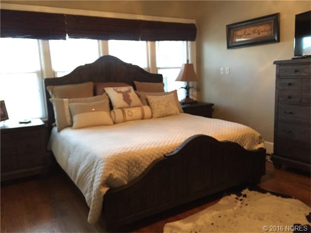 210 W 6th Street, Beggs, OK 74421