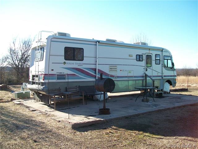 Lodgeview Road, Canadian, OK 74425