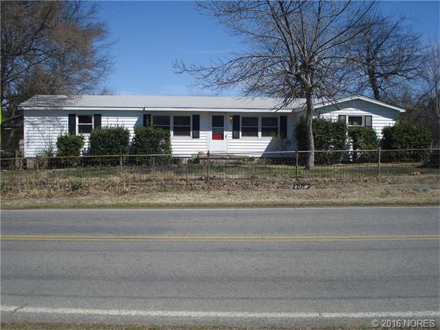 300 SE Johnson, Canadian, OK 74425
