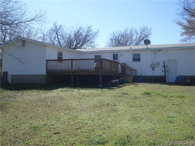 300 SE Johnson, Canadian, OK 74425