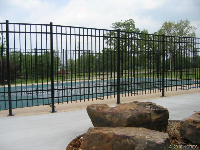 36681 S Dogwood Lane, Cookson, OK 74427