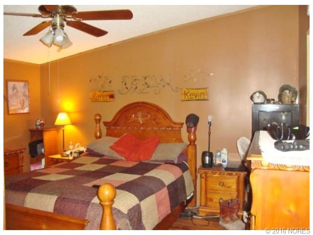 21608 W 891 Road, Cookson, OK 74427