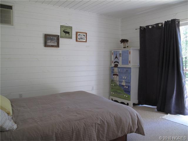 18615 S Dewberry Road, Cookson, OK 74427