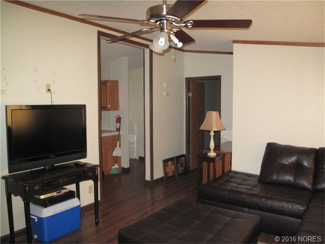34442 S Horseshoe Drive, Cookson, OK 74427