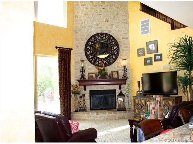 33942 E State Hwy 51 Highway, Coweta, OK 74429
