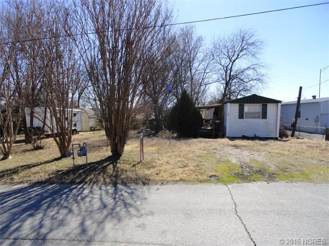 114 E Dogwood Street, Coweta, OK 74429