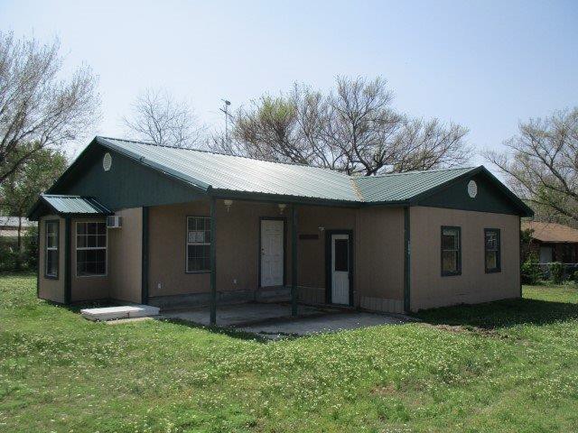 1757 Buck DrEufaula, OK, 74432Mcintosh County