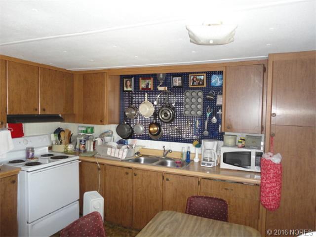 47 Circle Drive, Eufaula, OK 74432