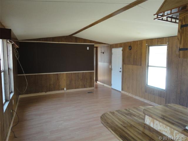 410893 E 1211 Road, Eufaula, OK 74432