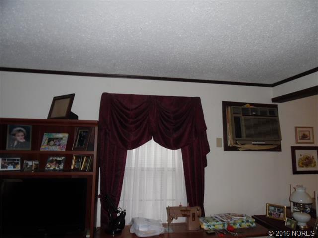 410077 E 1196 Rd, Eufaula, OK 74432