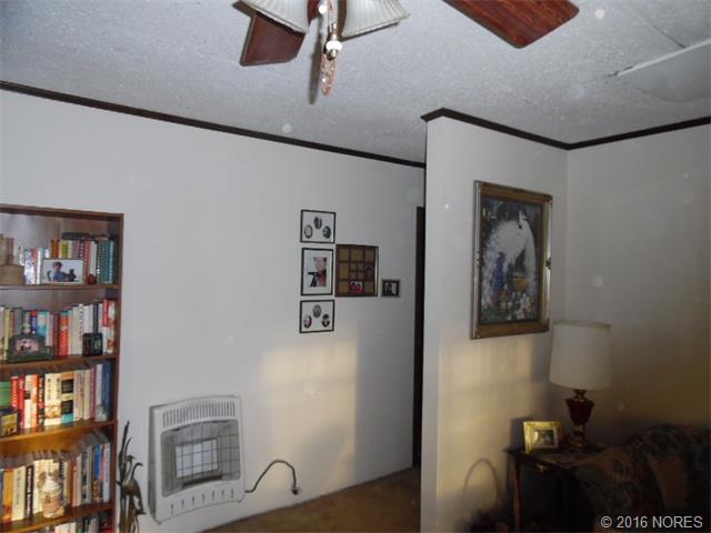 410077 E 1196 Rd, Eufaula, OK 74432