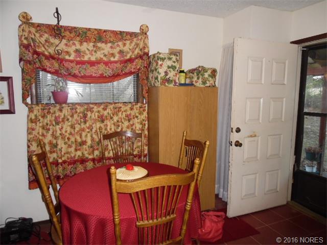 410077 E 1196 Rd, Eufaula, OK 74432