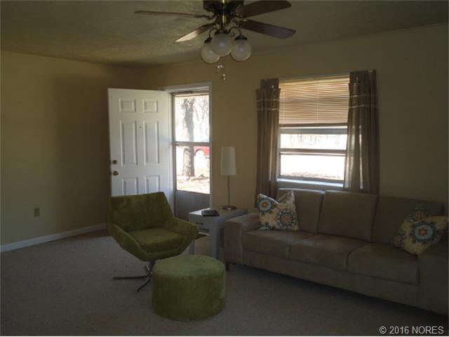 421130 S 1166 Road, Eufaula, OK 74432