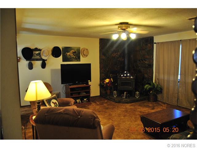 116887 S 4212 Rd, Eufaula, OK 74432