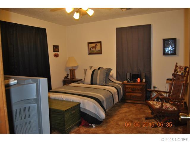 116887 S 4212 Rd, Eufaula, OK 74432