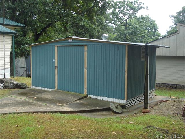 1212715 S 4156 Road, Eufaula, OK 74432