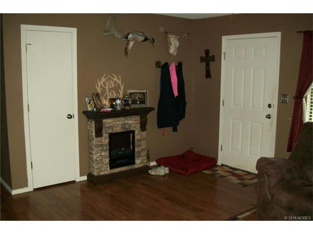 120455 S 4150 Road, Eufaula, OK 74432