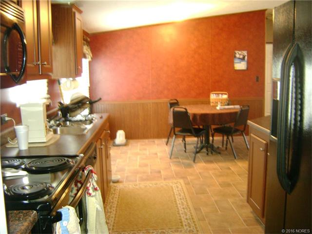 181 Lakeshore Drive, Eufaula, OK 74432