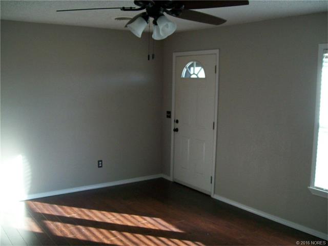 411129 E 1180 Road, Eufaula, OK 74432