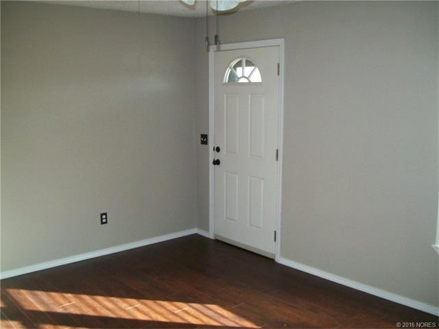 411129 E 1180 Road, Eufaula, OK 74432