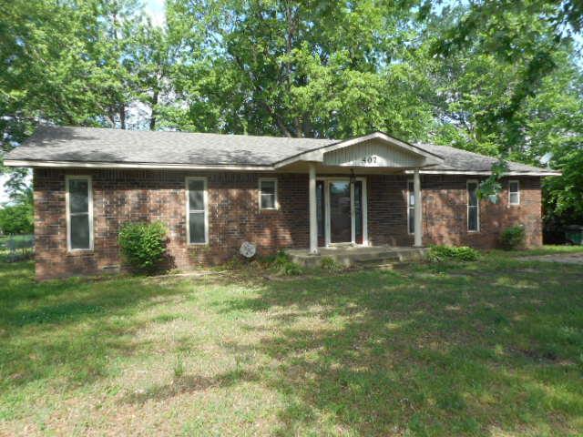 407 Ross AveFort Gibson, OK, 74434Muskogee County