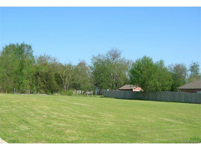 210 Coventry Lane, Fort Gibson, OK 74434