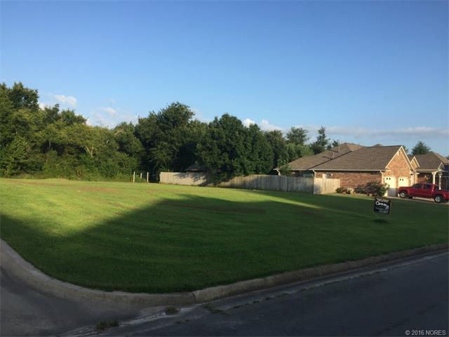 210 Coventry Lane, Fort Gibson, OK 74434