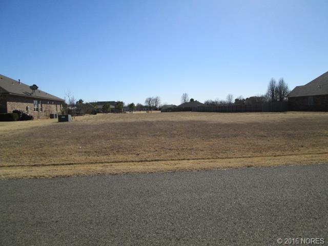 1499 Darlene Lane, Fort Gibson, OK 74434
