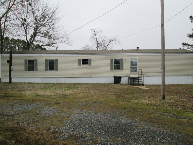 913 Cemetery Road, Fort Gibson, OK 74434