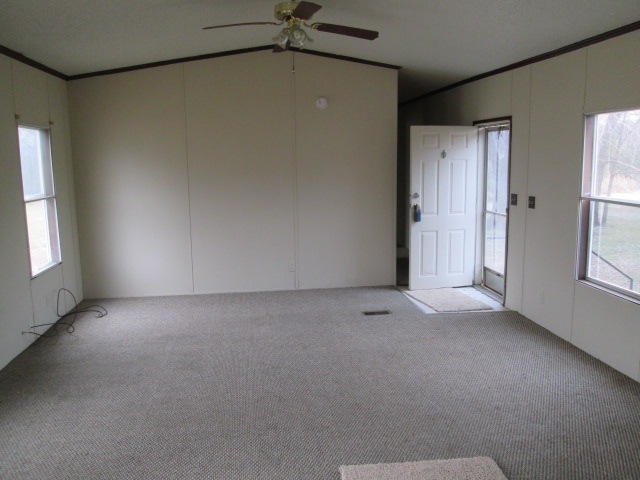 913 Cemetery Road, Fort Gibson, OK 74434