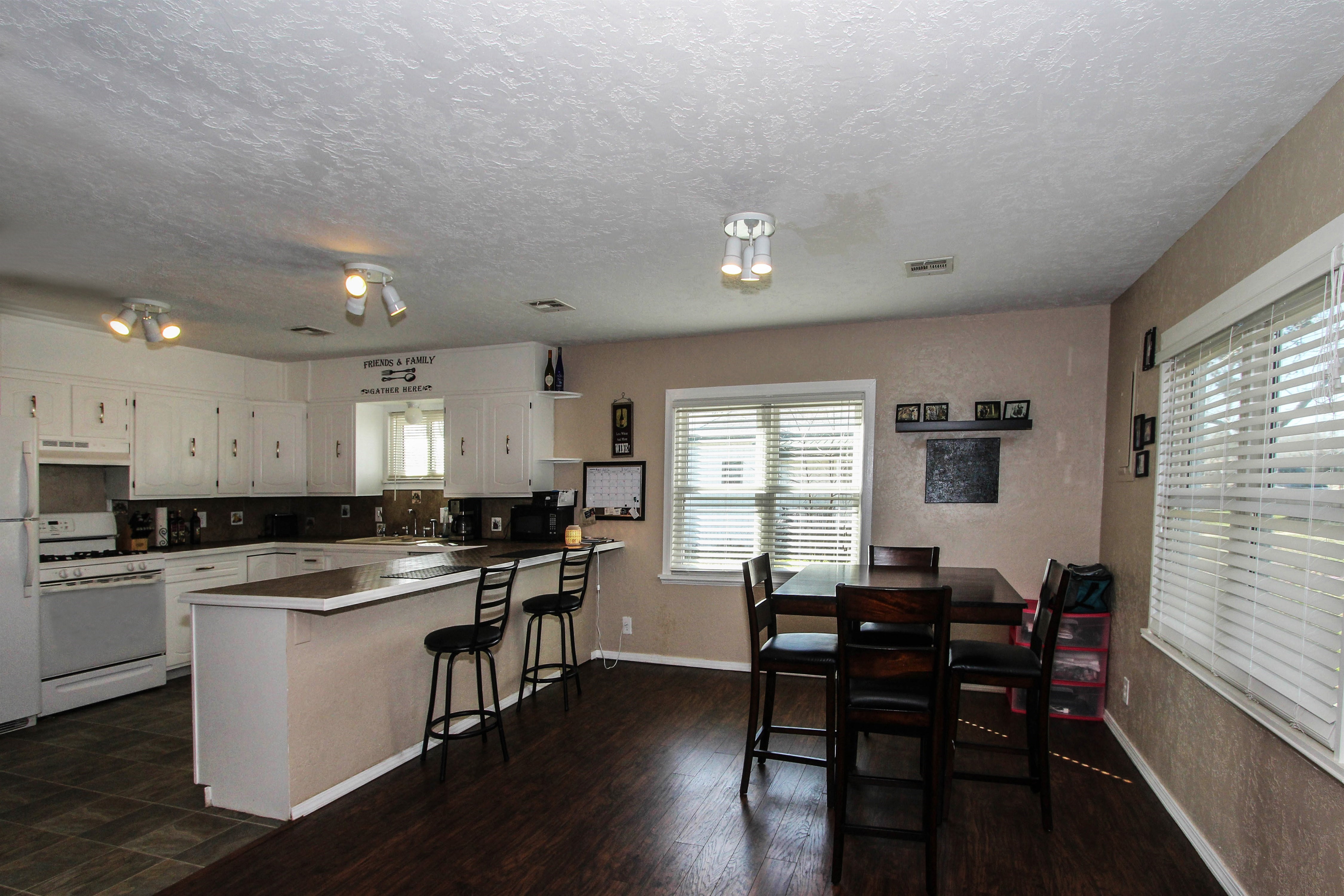 717 E Poplar Street, Fort Gibson, OK 74434