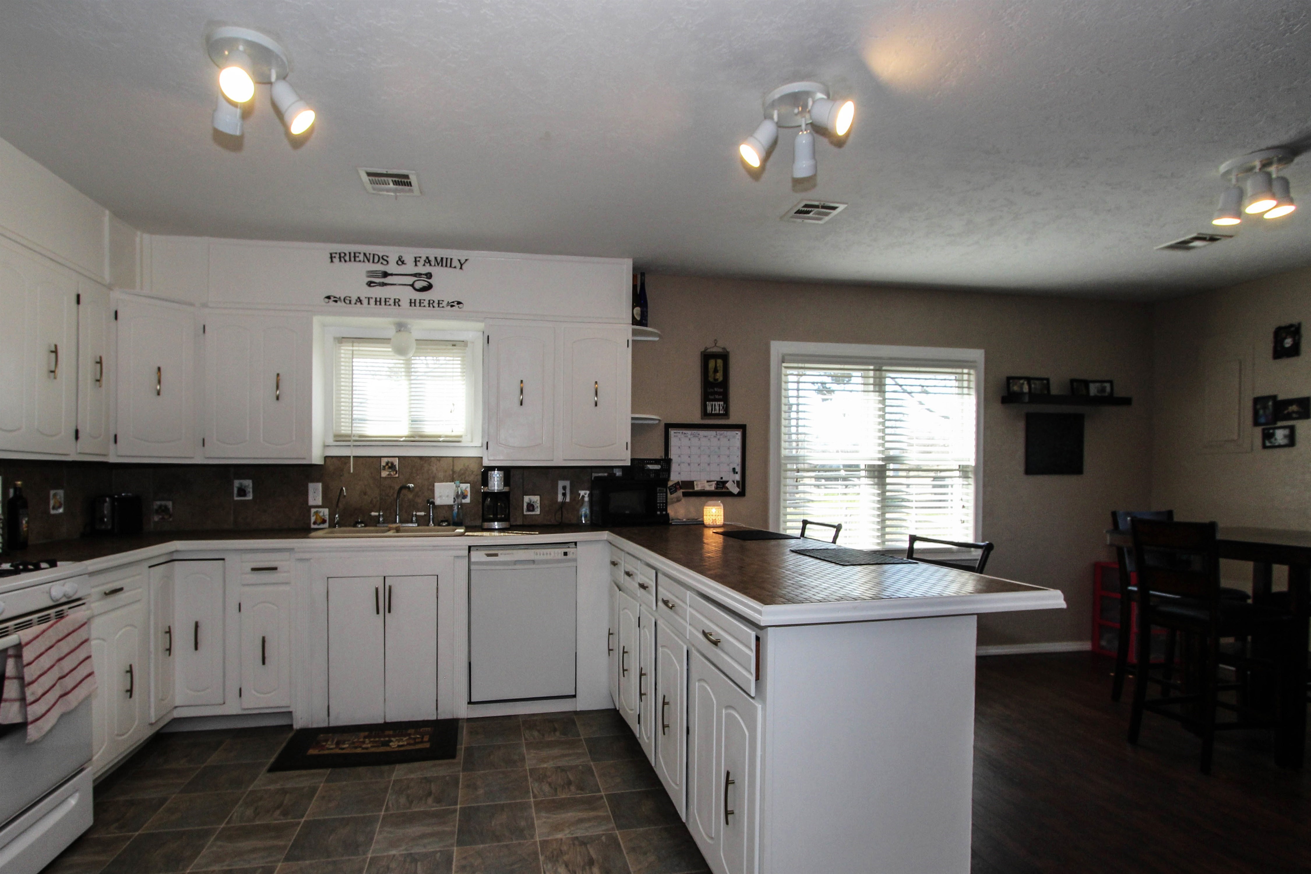 717 E Poplar Street, Fort Gibson, OK 74434