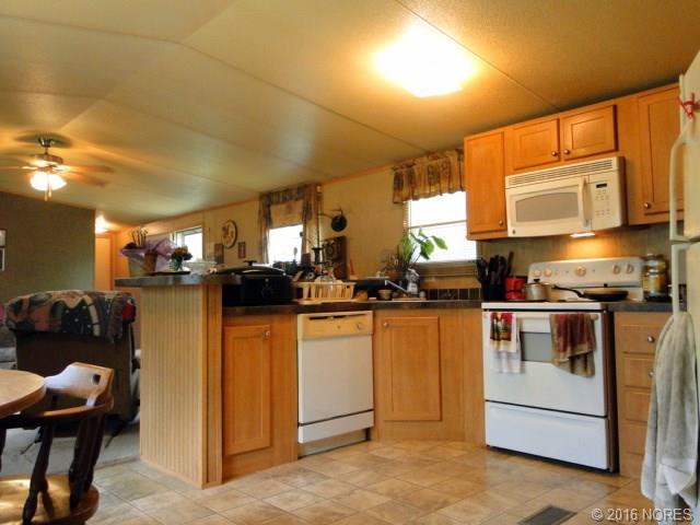 448152 995 Road, Gore, OK 74435